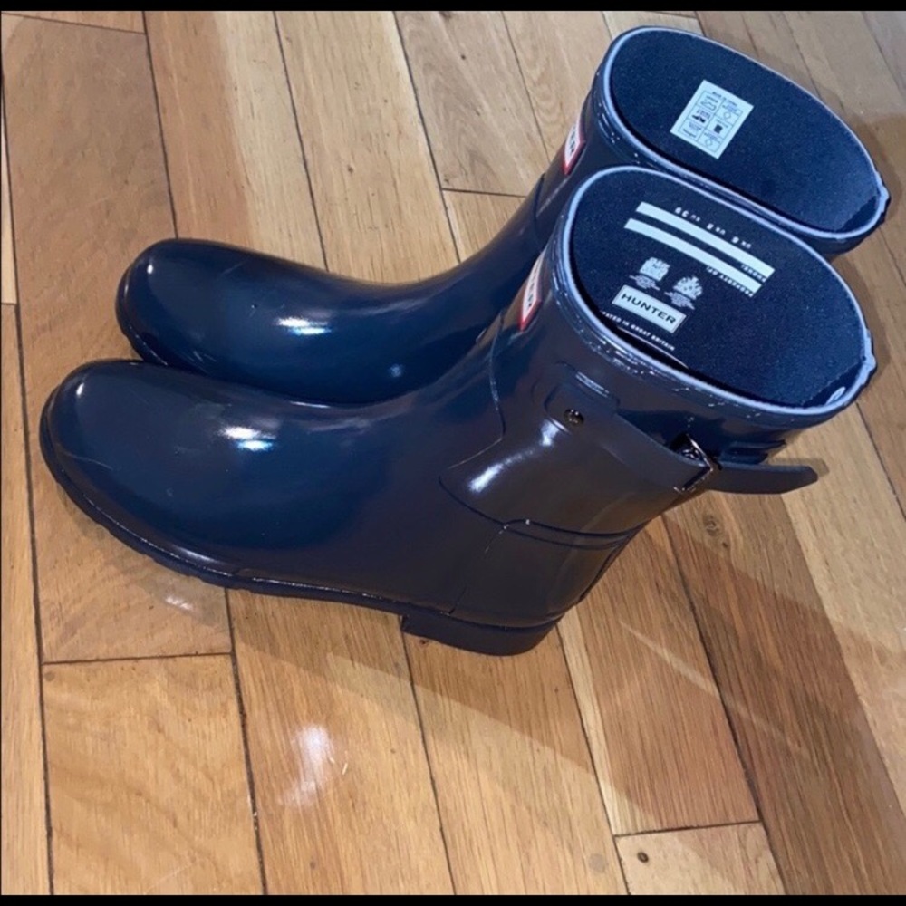 Hunter Boots - Picture 2 of 4